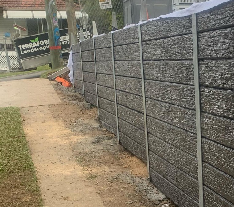 Retaining wall construction Camp Hill QLD